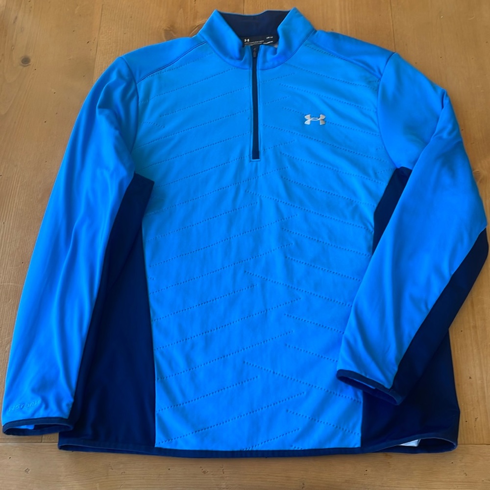 Under Armour size L mid-blue/navy quilted half-zip pullover.  Great shape!
